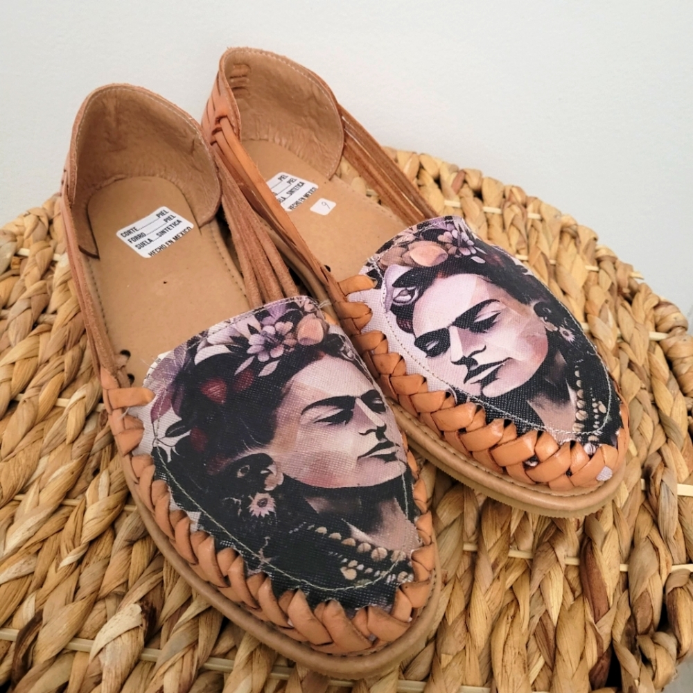 Huarache Sandals - Picture 2 of 4